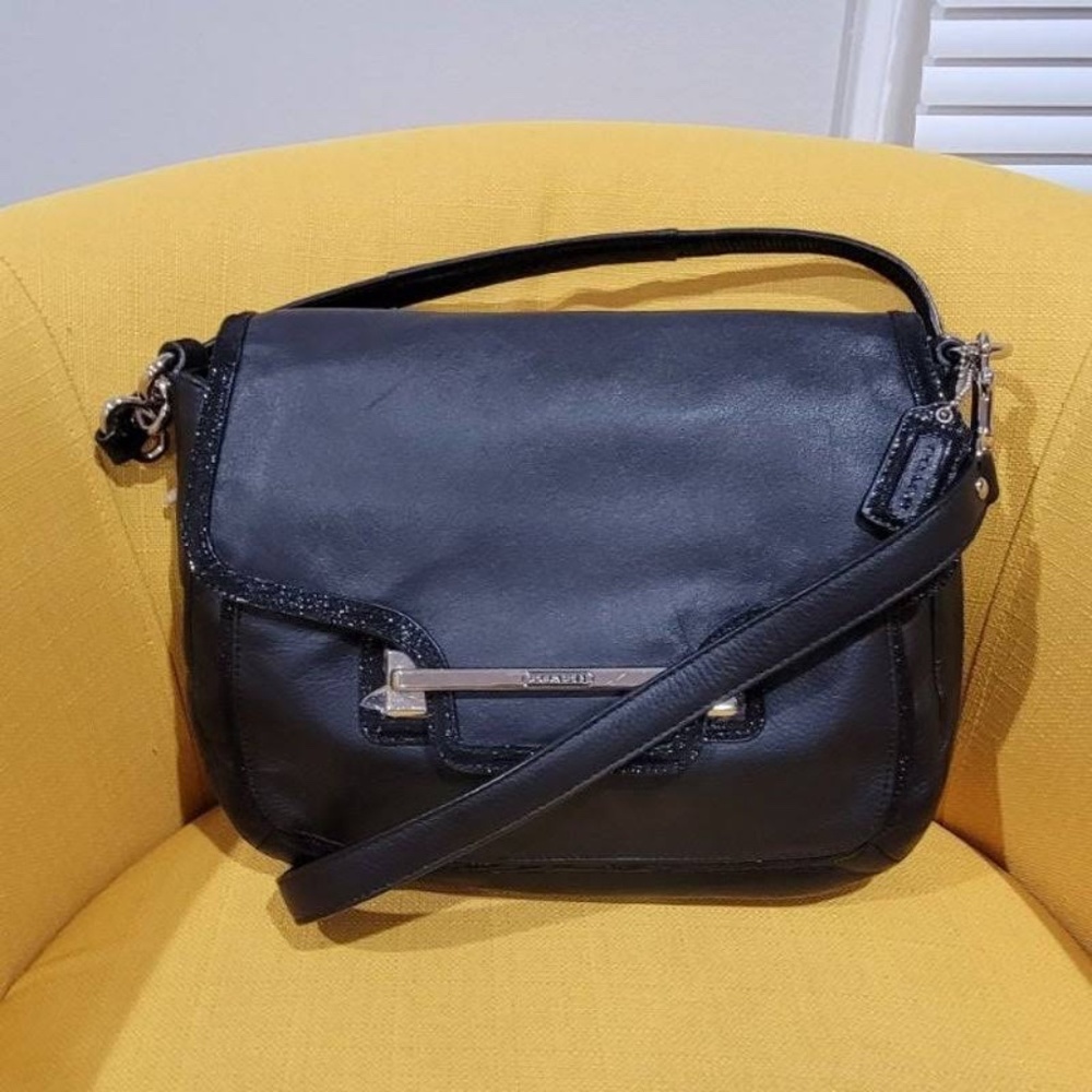 COACH Taylor Leather Flap Shoulder Bag in Black Crossbody strap included